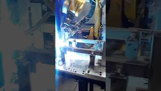 The anti spatter dip at the end 👌robot welding industrial asmrsounds [upl. by Isaiah671]