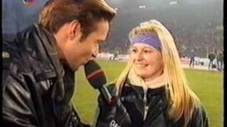 1995 Fortuna Düsseldorf  Bayern München  Kai Pflaume live im Rheinstadion  Heiratsantrag [upl. by Atenaz]