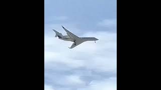 Pesawat Gulfstream G650ER akan landing 4shorts [upl. by Griz540]