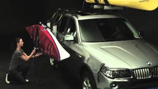 Thule 898 Hullavator Pro kayak lift assist carrier demonstration 897XT Hullavator [upl. by Atahs]