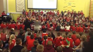 Caerau Primary School  Year 1 amp 2 St Davids Day Song Performance 2016 [upl. by Edi]