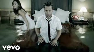 Diego Torres  Andando Official Video [upl. by Beedon]