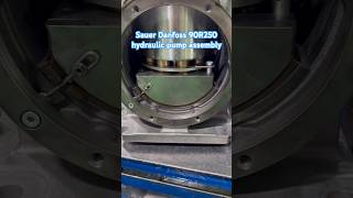 Sauer Danfoss 90R250 hydraulic pump production process pump hydraulicpump danfoss foryou funny [upl. by Kristian]