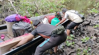 Terpaksa menarik perahu untuk pergi ke Kampung Sg Ijok SebanganMemasang jaring ikan [upl. by Elletnohs339]