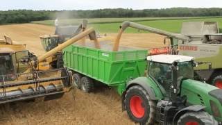 4 New Holland amp Claas  Harvest 2016  Dji Phantom ETA LEPI [upl. by Grenier]