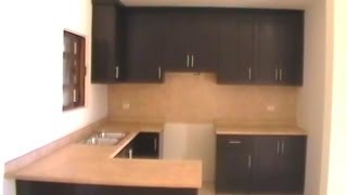 COCINA DE PVC FUNCIONAL Y ELEGANTE CON PUERTAS TIPO TABLERO [upl. by Anett]