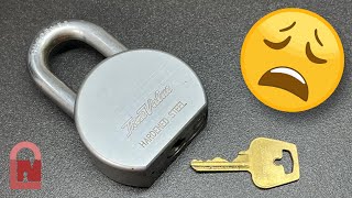 DISASTER True Value 725 Padlock Pick and Gut [upl. by Sibley]