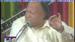 Ustad Nusrat Fateh Ali Khan  Bheed Mein Ek Ajnabi Ka Saamna Acha Laga [upl. by Aernda]