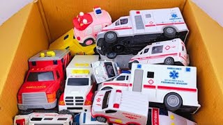 救急車！おもちゃ！ミニカーが走る！緊急走行☆サイレンあり｜Ambulance Toy Mini car runs Emergency driving ☆ With siren [upl. by Naharba]