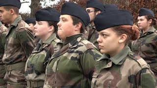 Volontaires du nouveau service militaire [upl. by Yme539]