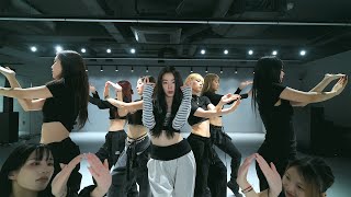 IRENE 아이린 Like A Flower Dance Practice [upl. by Enyalaj]