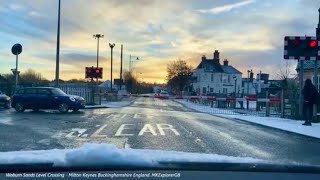 Woburn Sands Level Crossing  Milton Keynes Bedfordshire England [upl. by Tibbetts]