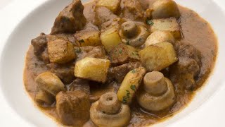 Receta de guiso de ternera con patatas y champiñones  Karlos Arguiñano [upl. by Greenberg338]