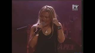 París  La oreja de Van Gogh con Amaia Montero en directo  MTV Day 2004 [upl. by Hcra842]