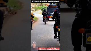 detik detik mobil pembawa uang koruptor sebesar 5 terliun di [upl. by Yentiw162]