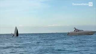 COLLISIONE IN MARE TRA DUE MOTOVEDETTE DELLA GUARDIA DI FINANZA AL LARGO DI MANFREDONIA [upl. by Cir]