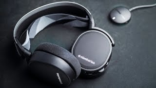 SteelSeries Arctis 7  The Almost Perfect Wireless Headset [upl. by Nimad922]