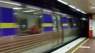 Connex Comengs and an XTrapolis 100 at Melbourne Central Station [upl. by Tindall]