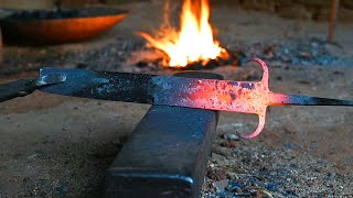 FORGING A KNIFE  Making a Beautiful DoubleEdged Short Sword and Knife from an Old FileBlacksmith [upl. by Refinnaej]