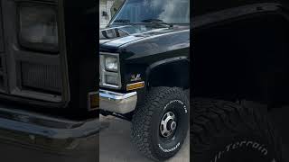 86 Chevrolet K30 Chevy4x4 squarebody pickuptruck [upl. by Notanhoj]