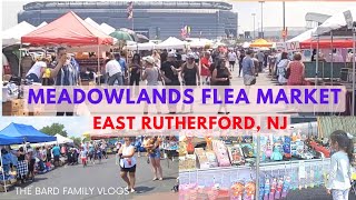 Meadowlands FLea Market Metlife Stadium Parking Lot Bargain Items Food and Drinks fleamarket [upl. by Darleen]