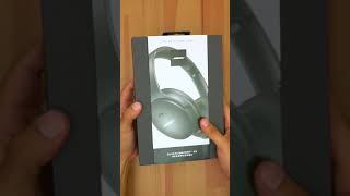 Bose QC45 Unboxing And First Impressions [upl. by Delmar]