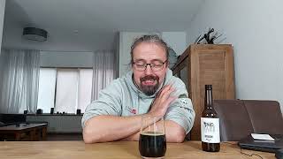 Thomas Opent Menno Olivier Brewing Earthquake Imperial Stout Review 1156 [upl. by Andrea754]