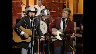 Dwight Yoakam amp Buck Owens Streets of Bakersfield 1988 [upl. by Attekram]