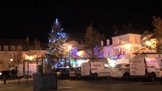 Village de Noël 2015 à Sainte Maure de Touraine [upl. by Sdlonyer]