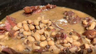 Cooking Southern BlackEyed Peas In A Crockpot Recipe [upl. by Malchus]