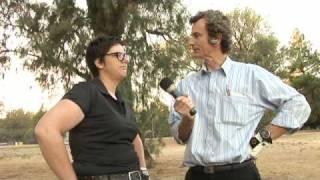 Hannah Gadsby interviewed on a golf course at 7am [upl. by Jakoba]