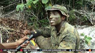 Reportage Militaire jungle trainingen in Suriname  Online Nieuws [upl. by Htrap]