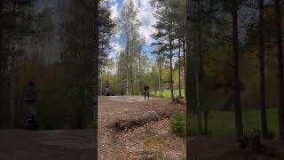 Sunnuntai ja viikon eka ja vika kiessi 😆 frisbeegolf discgolf [upl. by Delos485]