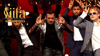 Salman Khan shows off his Evergreen Energy  IIFA 2023 [upl. by Nyved]