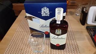 BALLANTINES FINEST BLENDED SCOTCH WHISKY GIFT PACK WITH 2 TUMBLER GLASSES 4K [upl. by Albers]