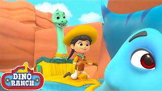 ¡Deteniendo a Sonny The Kid  Dino Ranch Español [upl. by Ahsinot338]