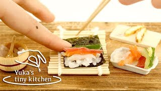 mini food tiny edible Sushi rolls quotEhomakiquot 本当に食べられるミニチュア料理恵方巻 21  Yukas tiny kitchen [upl. by Leirda677]