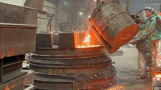 Casting a Wheel Extension Rim for an Advance Steam Engine at Dakota Foundry [upl. by Ahsinac]