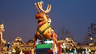 DISNEYLAND PARIS  DISNEY STARS ON PARADE  2018 CHRISTMAS DECORATIONS EXTRA CHARACTERS [upl. by Sandry]