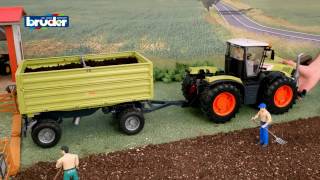 Bruder Toys Claas Xerion 5000 03015 [upl. by Yreva]