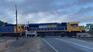 Sunraysia Highway Melbourne Rd Railway Crossing St Arnaud [upl. by Millard860]