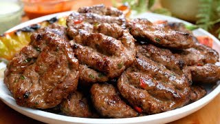 طبخ كفتة كباب سهلة وسريعة بدون فرن مع صوصات لذيذة Easy and delicious kofta kebab with tasty sauces [upl. by Newo]