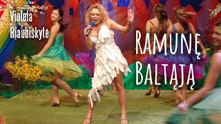 Violeta Riaubiškytė  Ramunę Baltąją Official Live Video [upl. by Ilojne31]