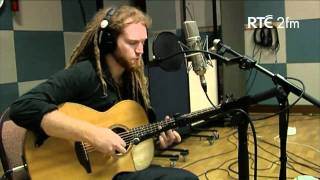 Newton Faulkner sings I Took it Out On You live on RTÉ 2fm [upl. by Amri]