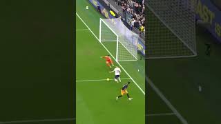 Rodrigo Bentancur limbs vs Leeds [upl. by Fay419]