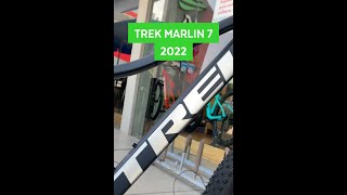 Nueva TREK MARLIN 7 2022  Bicicleta de montaña  MTB [upl. by Nydroj]