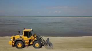 Volvo L120H  Markerwadden [upl. by Vere]