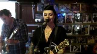 SARAH GAYLE MEECH  ONE GOOD THING  GINNYS LITTLE LONGHORN AUSTIN TX 1272013 [upl. by Kcirdef767]