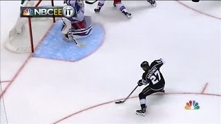 Alec Martinez wins the 2014 Stanley Cup for Los Angeles Kings in 2OT [upl. by Adele]