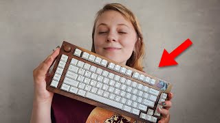 I surprised Sydsnap with A Custom Keyboard ftgigguk [upl. by Onailime980]